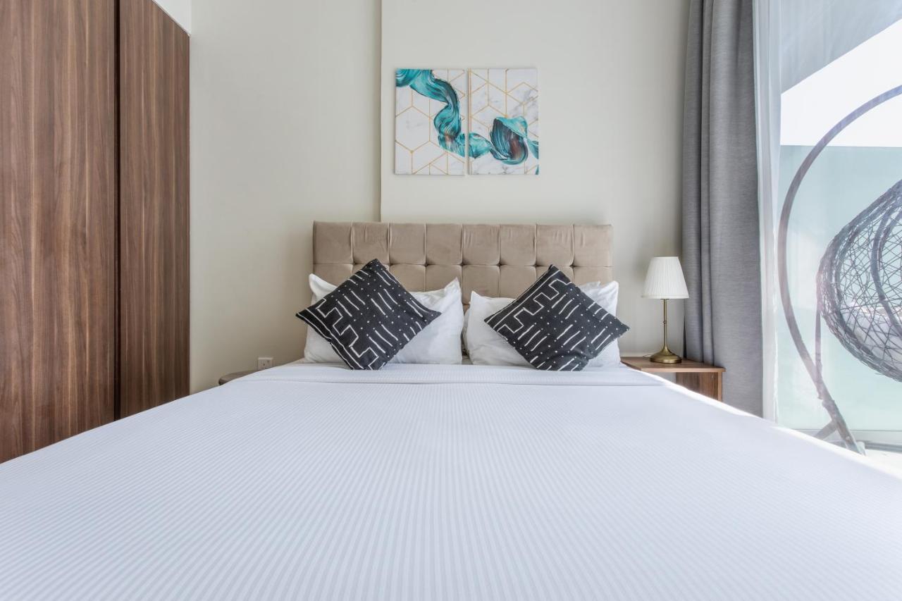 Reva Residences - One Bedroom Apartment By The S Holiday Homes Dubaj Zewnętrze zdjęcie